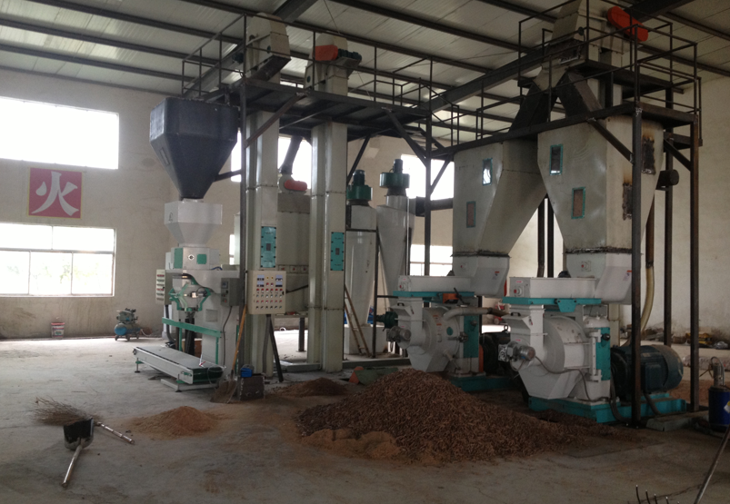 2台420木屑颗粒机